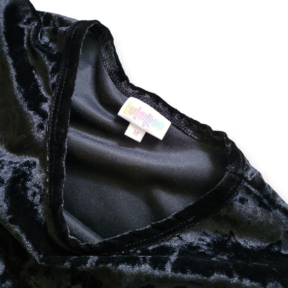 Lularoe Maurine Black Velvet High Neck Ruffle Hem 3/4 Bell Sleeve Dress Sz M - Picture 3 of 9